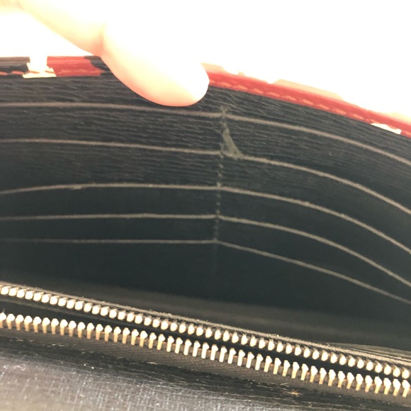 Gucci Leopard WOC - Picture 9 of 15